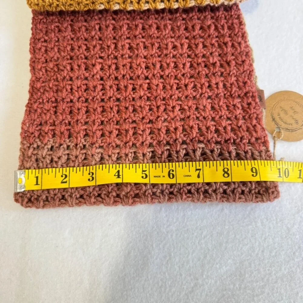 HANDMADE Crochet V-Stitch Infinity Scarf NWT One of a Kind - Picture 14 of 14